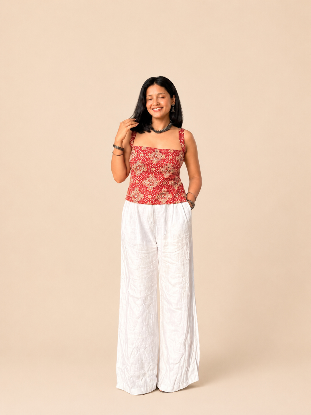 CHAKORI SQUARE NECK COTTON SLIT TOP.